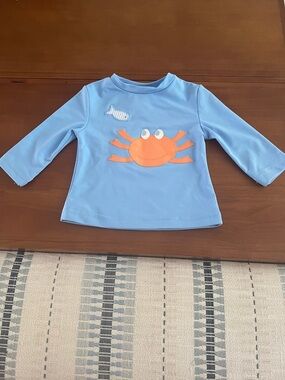 Funtasia Too Dallas 9 month rash guard like new